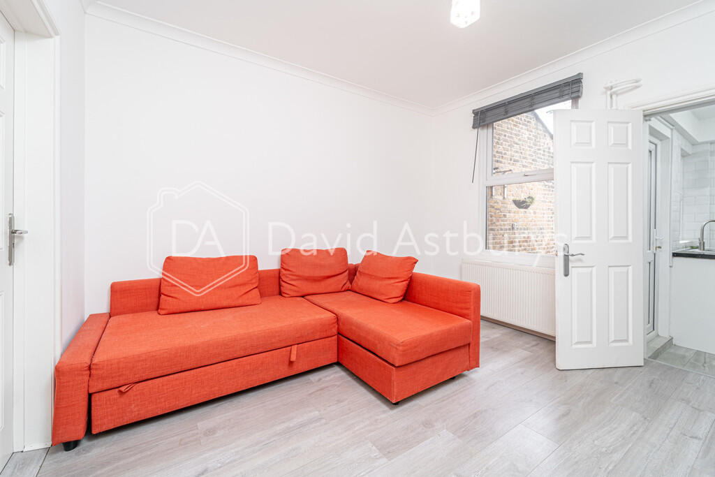 Main image of property: Morley Avenue, Wood Green, London