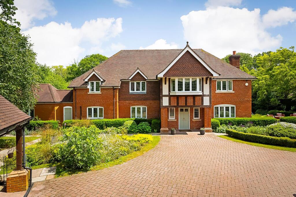 Main image of property: Pickhurst Road, Chiddingfold, Godalming, Surrey GU8