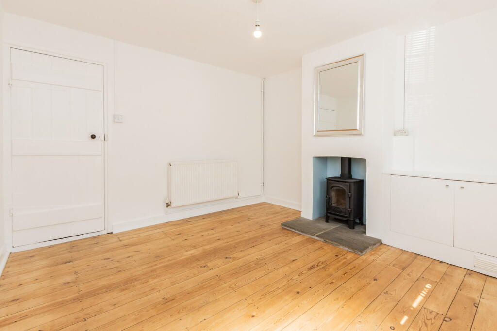 House in Tunbridge Wells, Hawkhurst - View 4