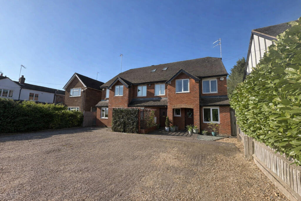 Additional image 12 of Luton Road, Harpenden, AL5