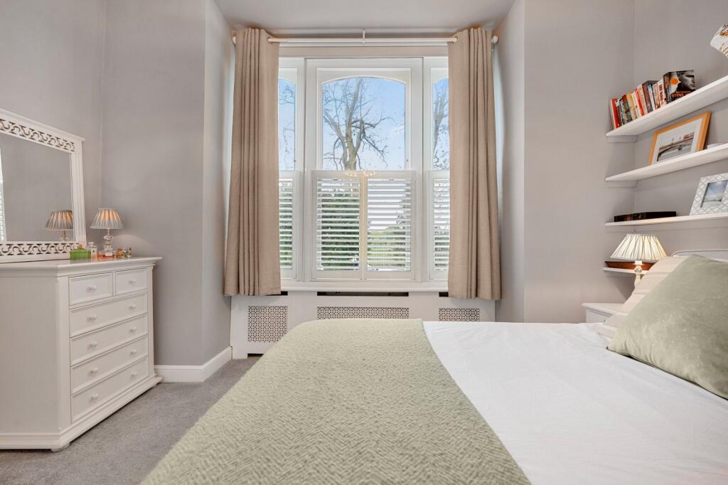 Apartment in London, East Sheen - View 5