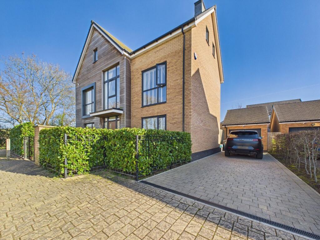 Main image of property: Leedham Road, Locking Parklands, Weston-Super-Mare, BS24