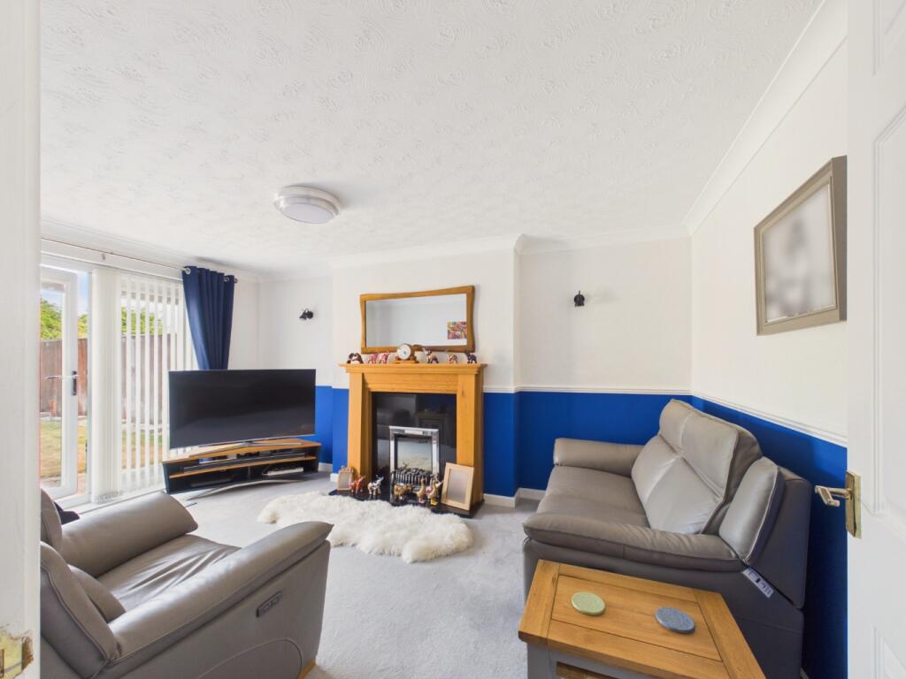 House in Hull, Paull - View 5
