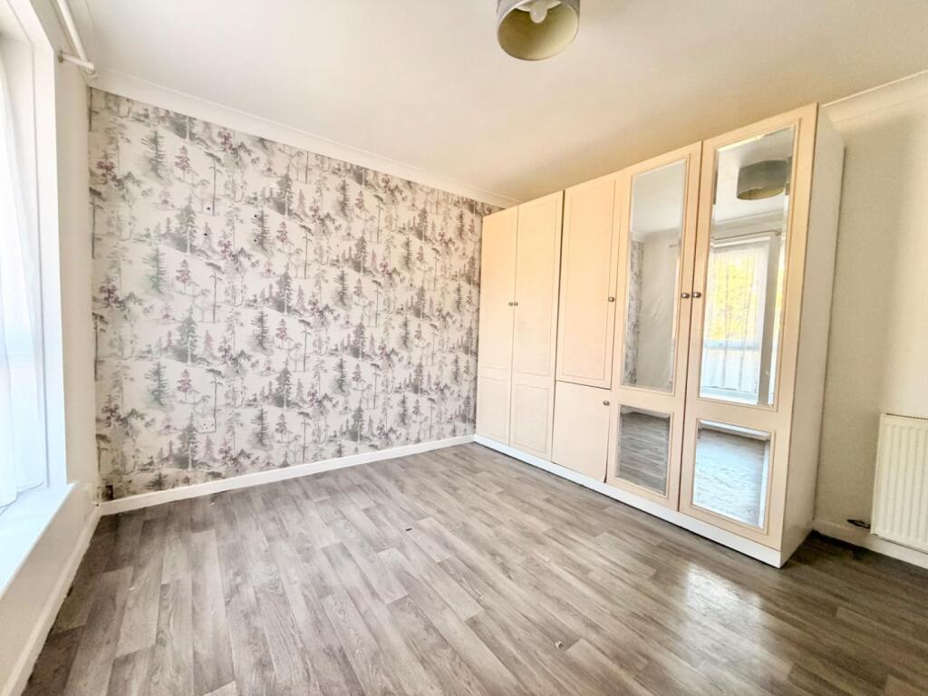 Apartment in Solihull, Castle Bromwich - View 4