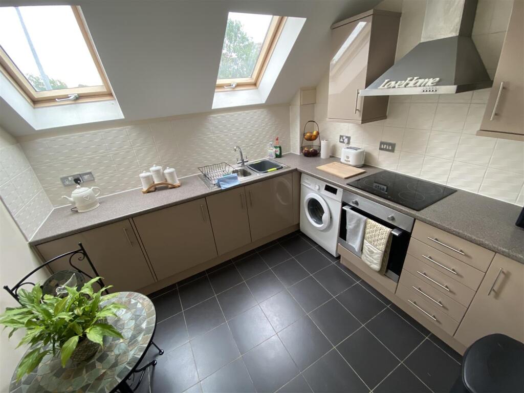 Additional image 5 of Mossvale Close, Old Hill, Cradley Heath