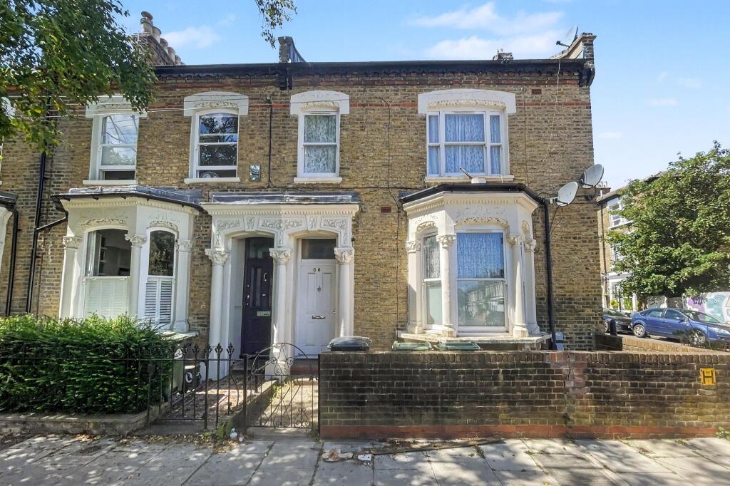 Main image of property: Flat A, 68 Rattray Road, Brixton, London SW2 1BE