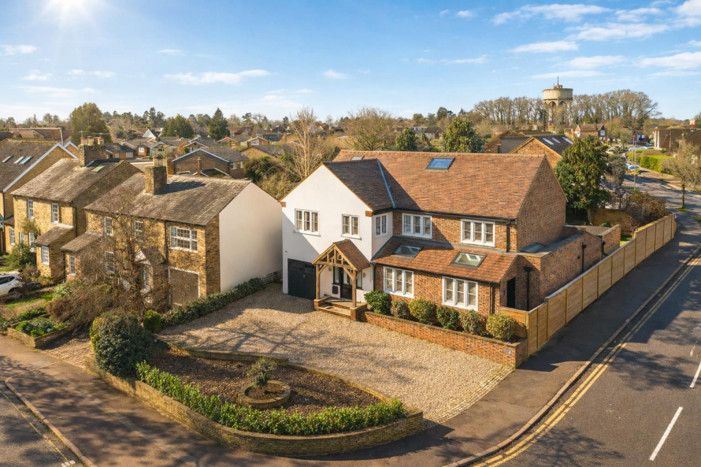Main image of property: The Avenue, Bengeo
