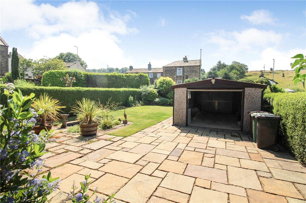 House in Bradford, Keighley - More