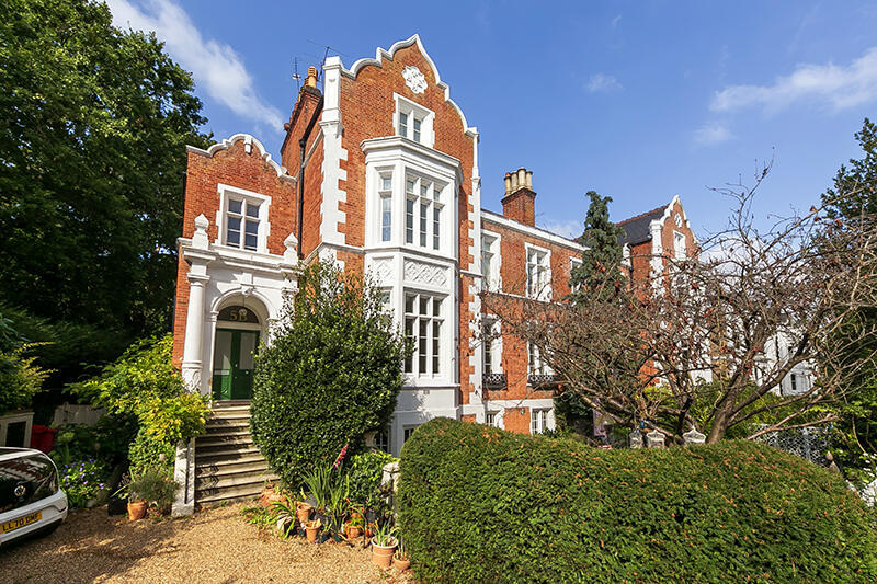 Main image of property: Queens Road, London, TW10