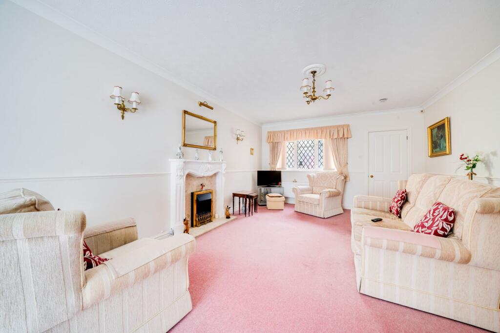 House in Caynham, Cleehill - View 5