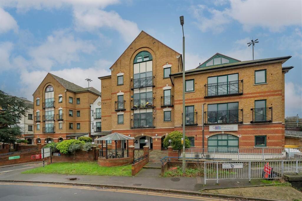 Main image of property: Brent Cross Gardens, Brent Cross