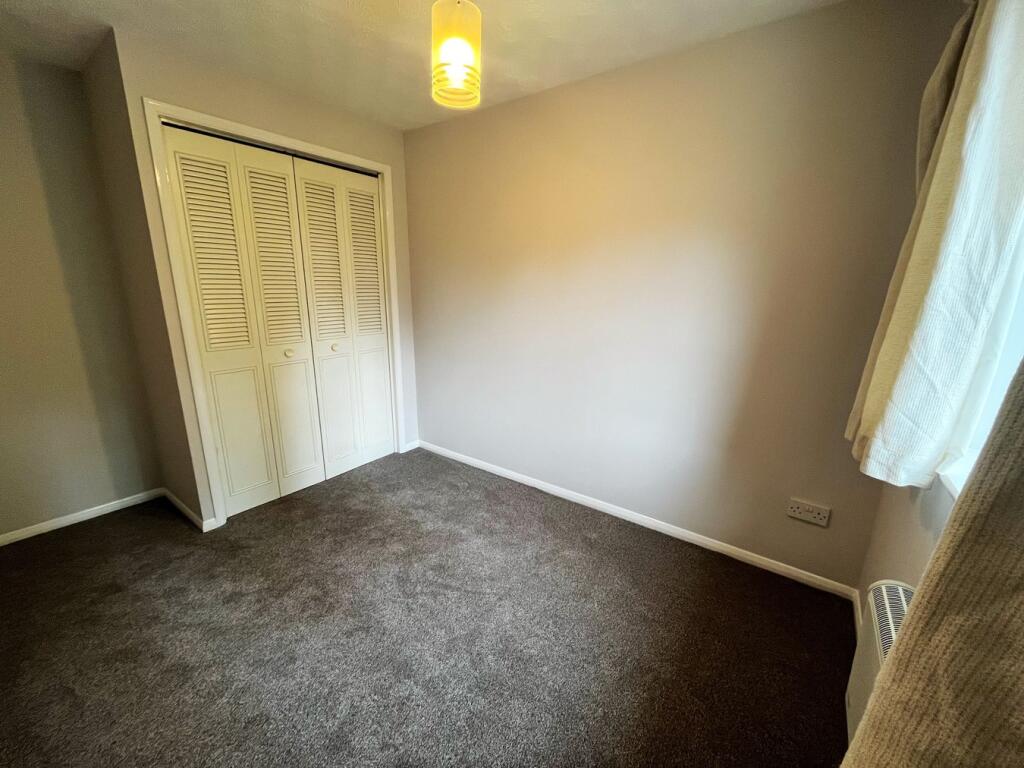 Chagny Close, Letchworth Garden City, SG6 photo 4