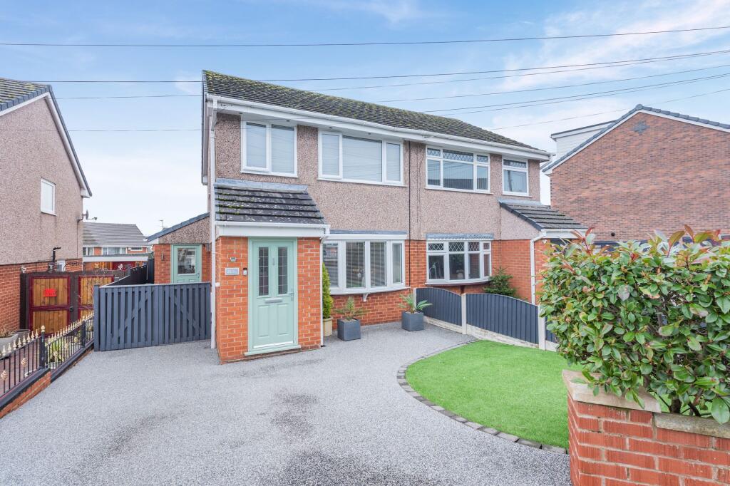 Main image of property: Parc Derwen, Leeswood, CH7