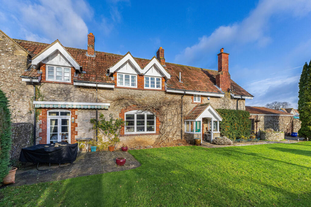 Main image of property: Manor Road, Saltford, BS31