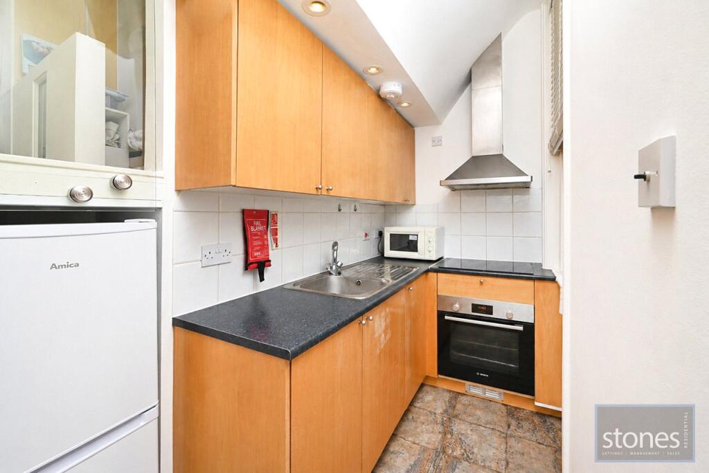 Apartment in London - More
