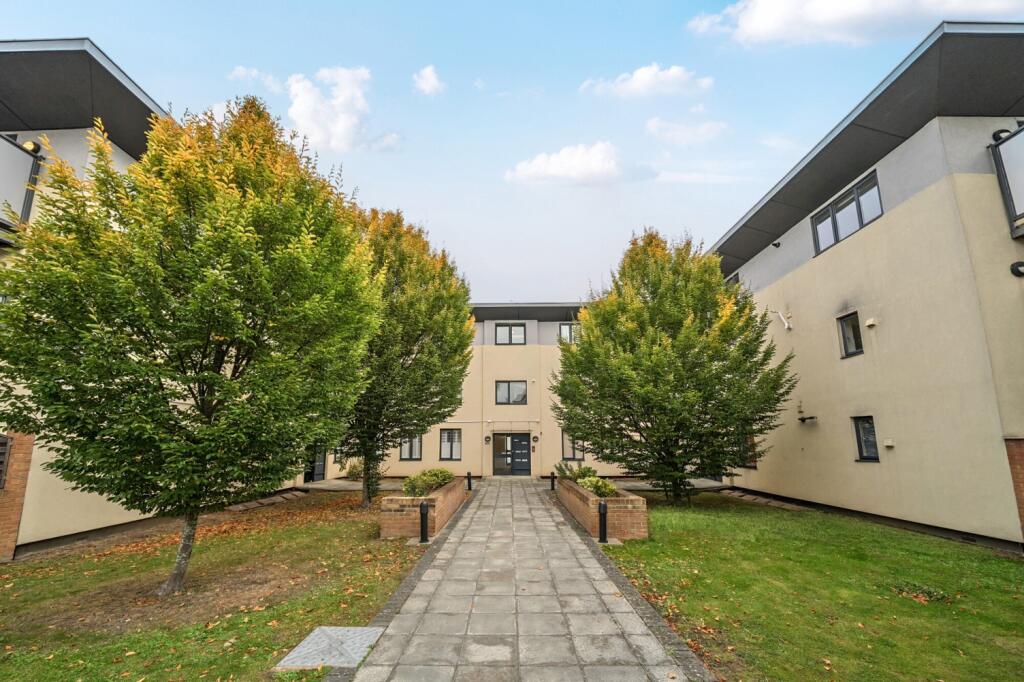 Main image of property: 513 Sidcup Road London SE9