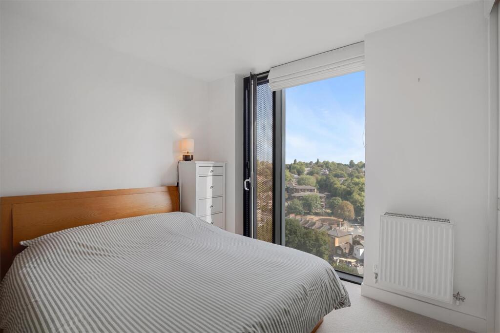 Apartment in London, Ladywell - More