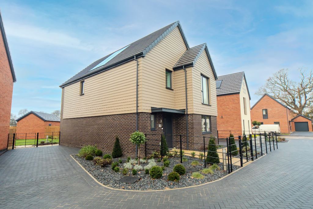 Main image of property: Parkway,
Gaywood,
King's Lynn,
Norfolk,
PE30 4WU