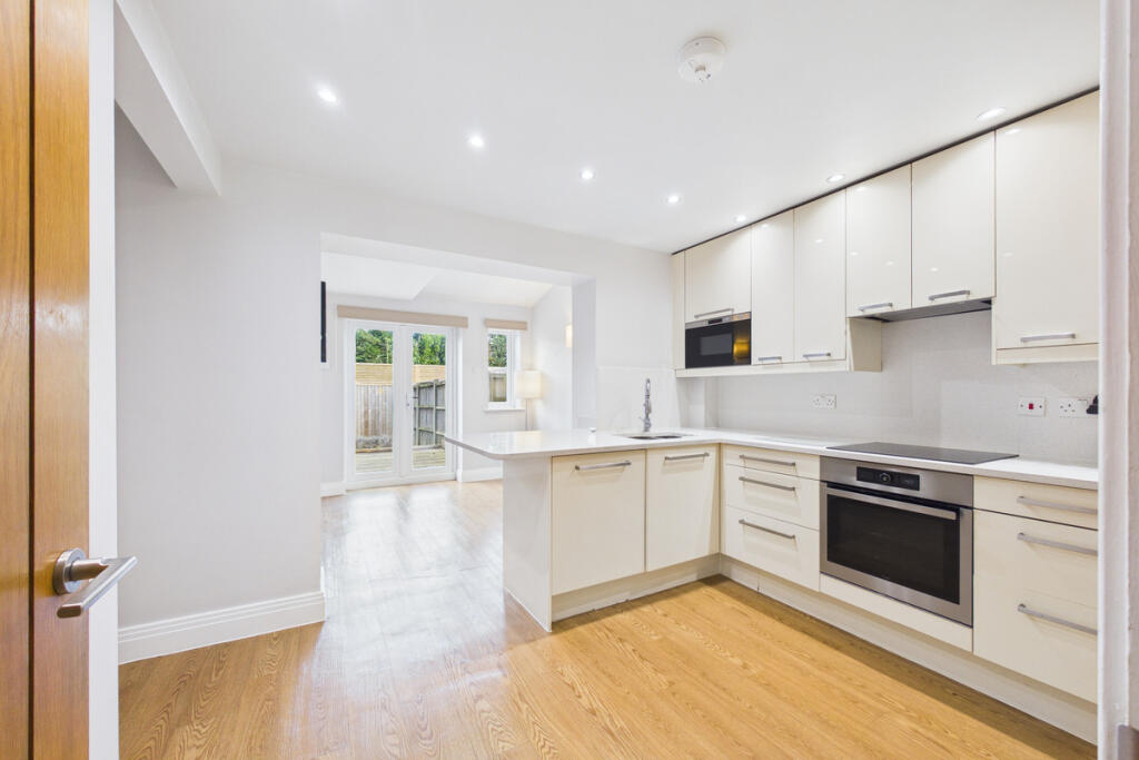 House in Dacorum, Adeyfield - View 5