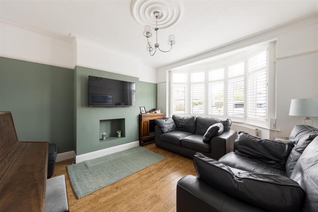 House in Ilford - View 3