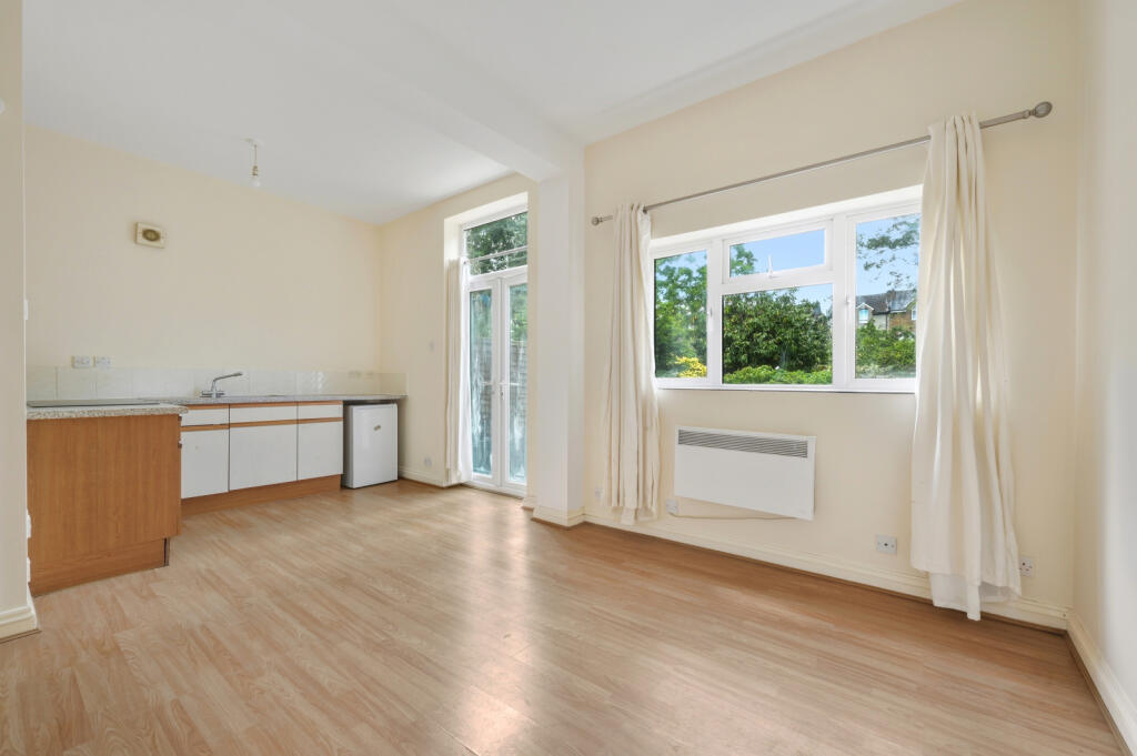 Main image of property: Amber Court, 54 The Avenue, Surbiton, Surrey, KT5
