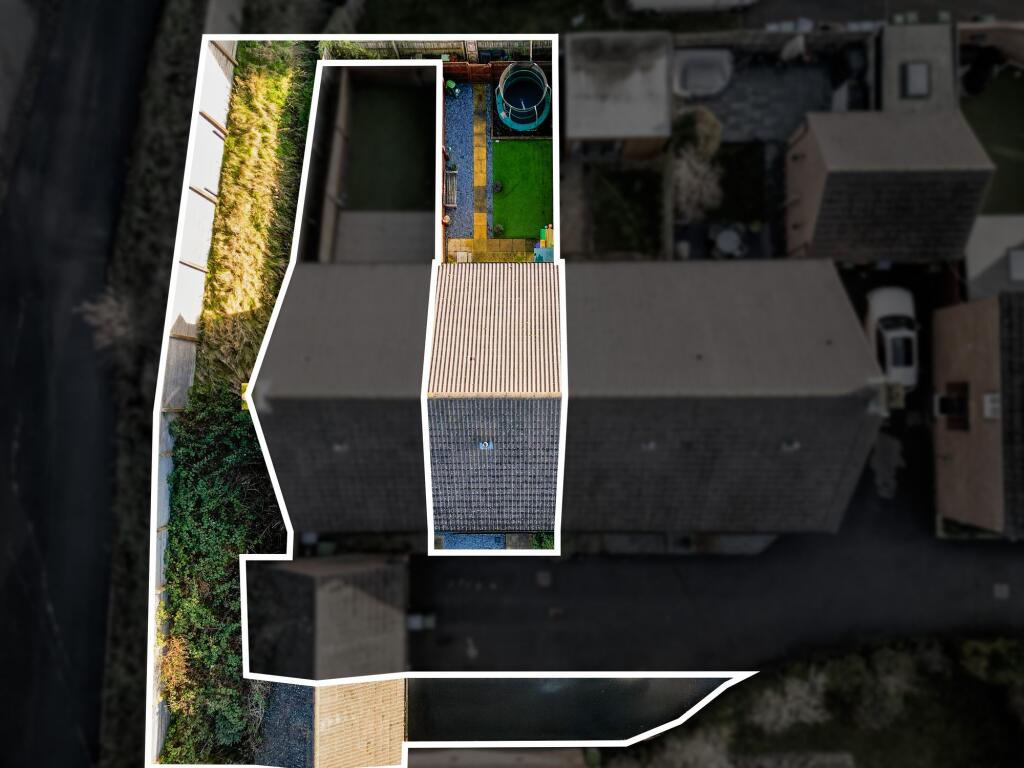 House in Calvert Green - View 4