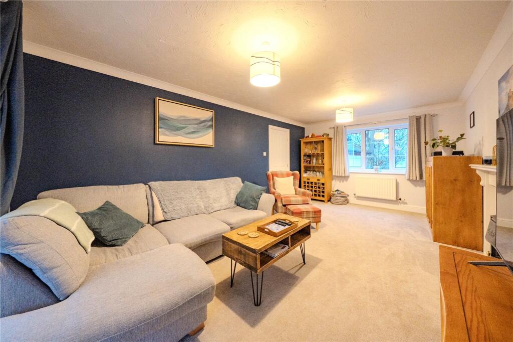 Chestnut Drive, Adel, Leeds photo 4