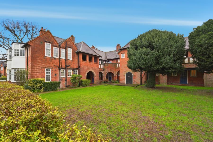 Main image of property: Holyoake Walk, W5