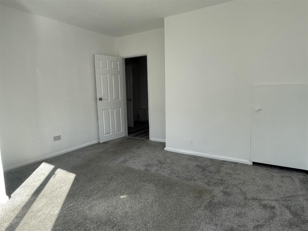 Maslin Drive, Bilston photo 3