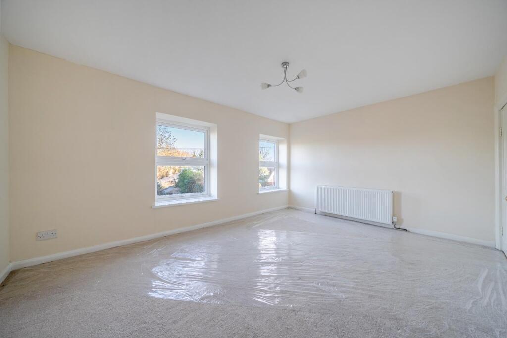 Warehorne Road, Hamstreet TN26 photo 3