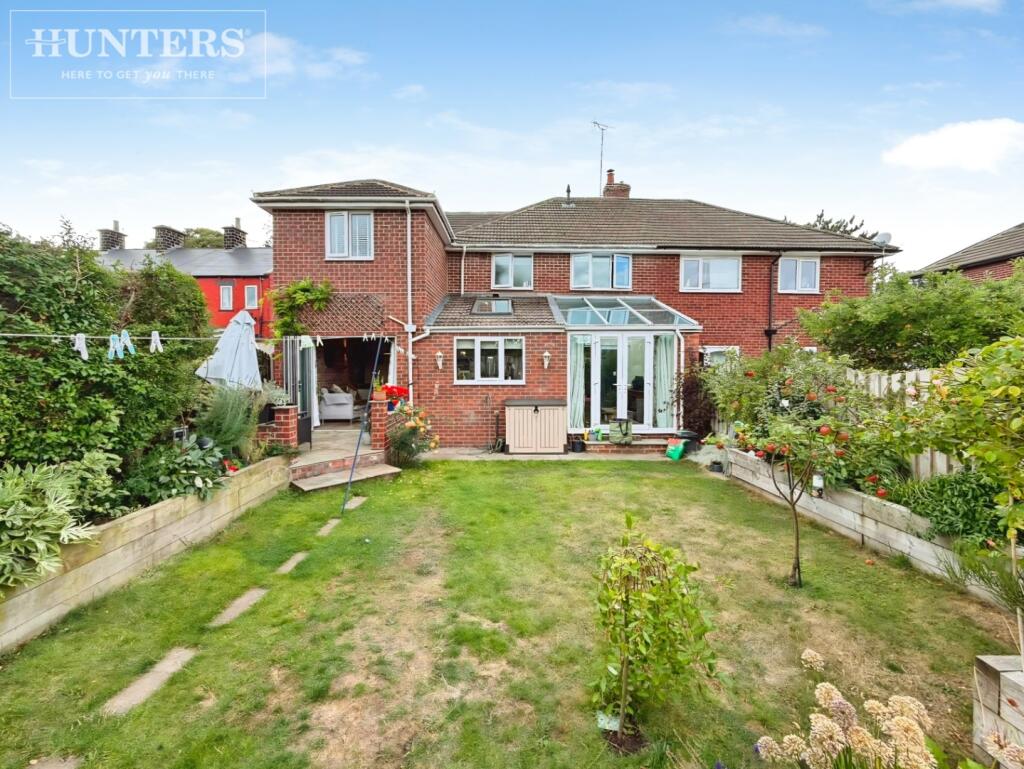 House in Barnsley, South Yorkshire - View 2