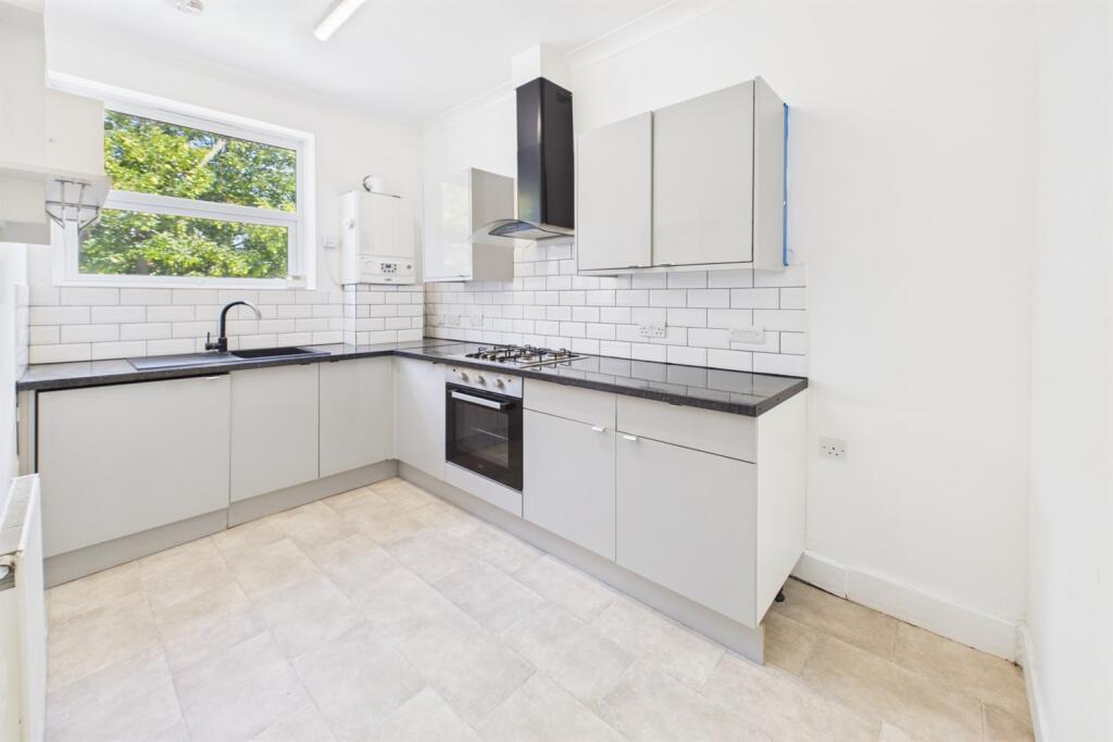 Main image of property: South Avenue, Southend on Sea