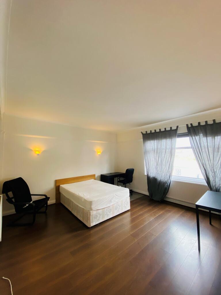 Main image of property: Cricklewood Broadway, London, NW2