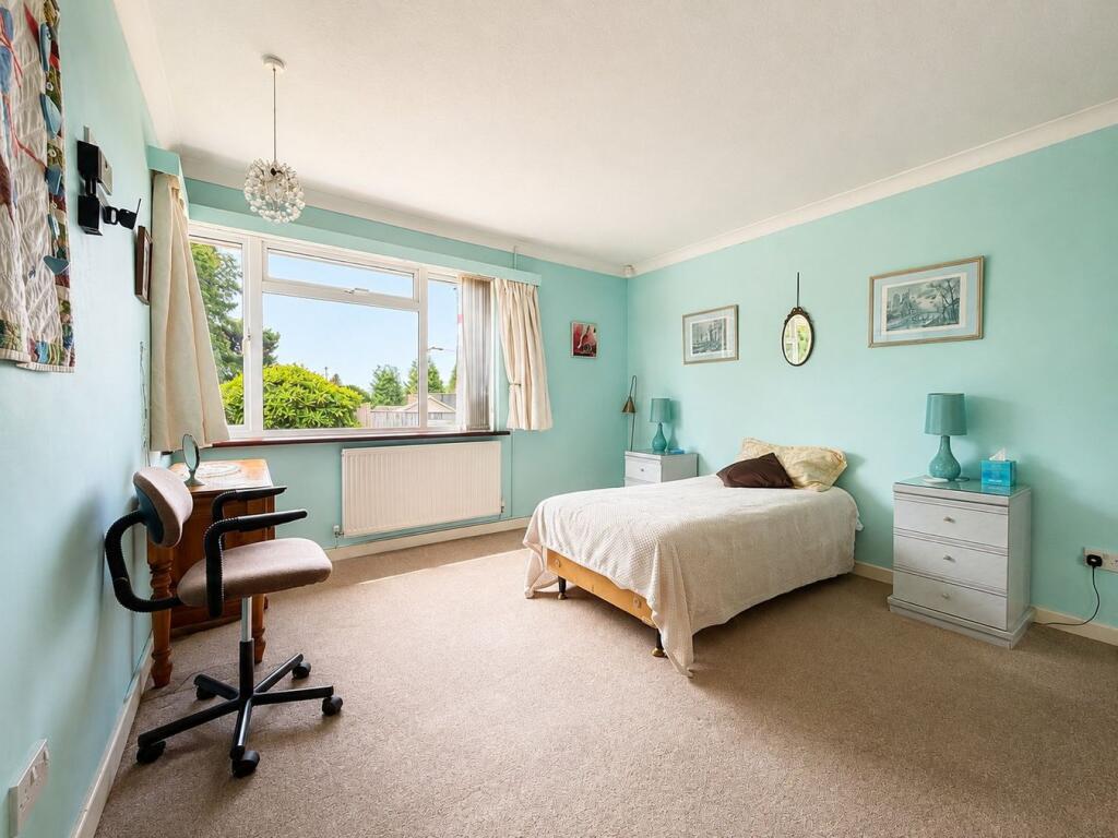 House in Bexhill-on-Sea, White Hill - View 5