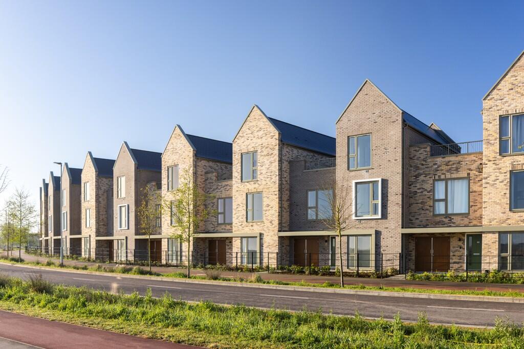 Main image of property: 1 Kendale Road
Waterbridge
Cambridge
CB25 9QS
