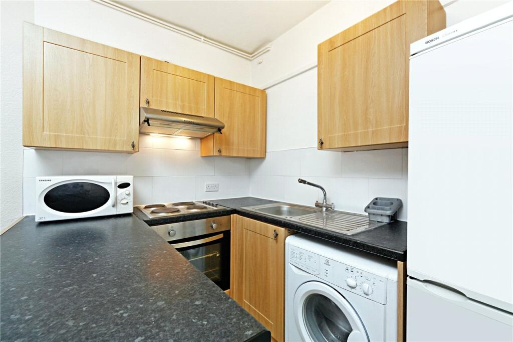 Apartment in London - View 4