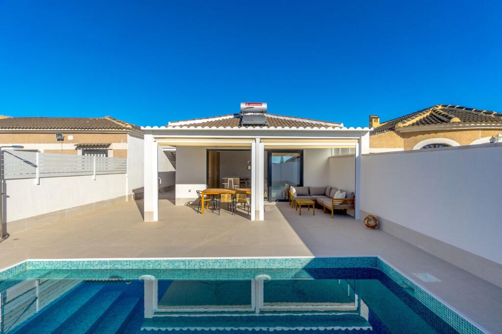 Main image of property: Valencia, Alicante, Torrevieja
