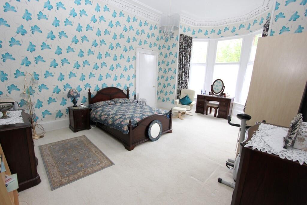 Apartment in Glasgow - View 5