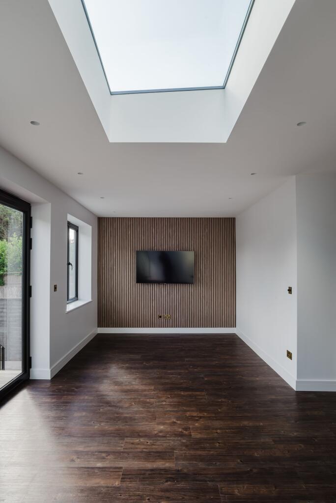 House in Dartford - View 3