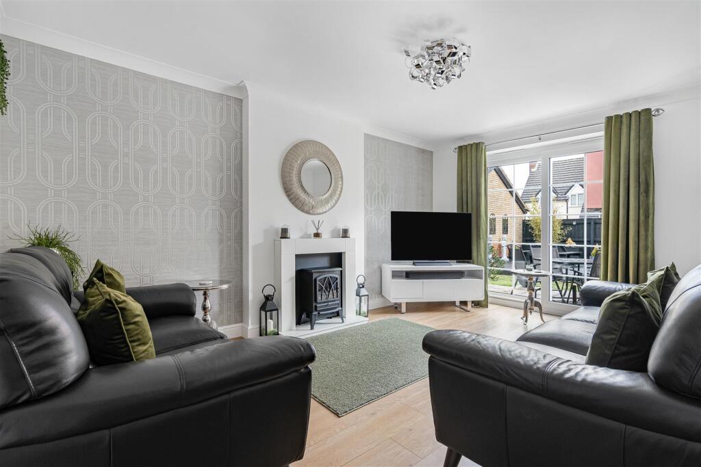 House in West Suffolk, Haverhill - View 4