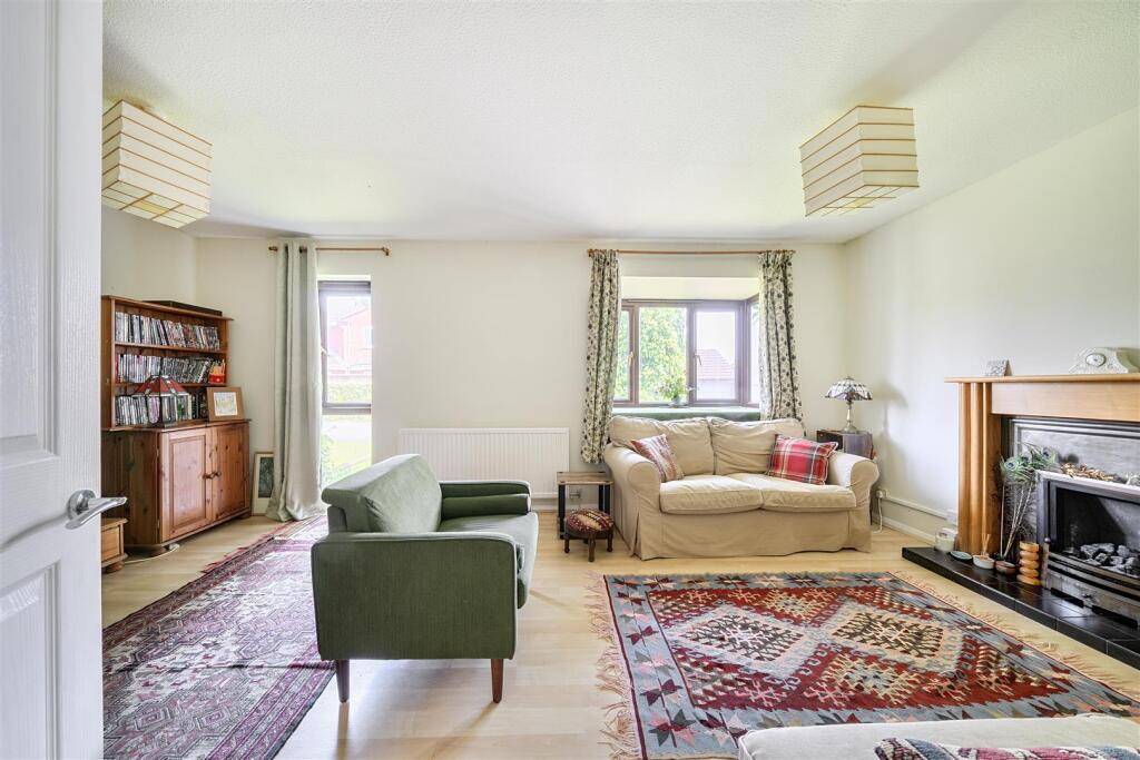 House in Corsham - More
