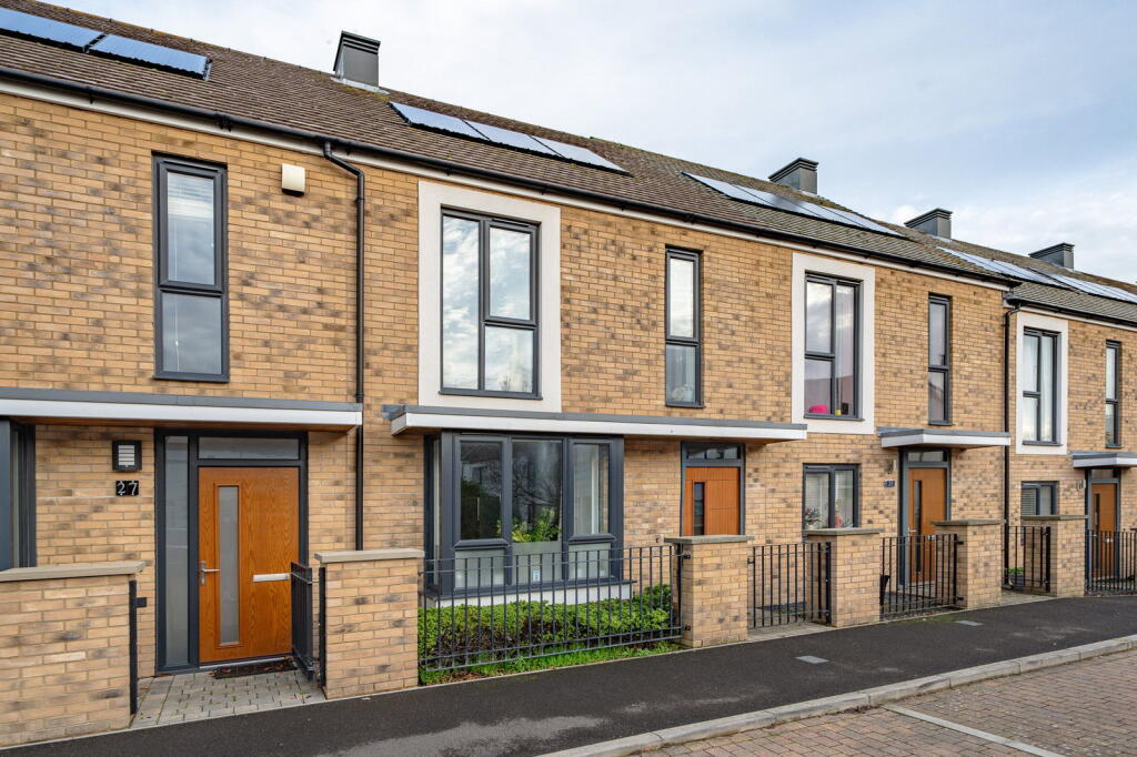 2-bed terraced on Garland Avenue, Westpn Super Mare, £260,000
