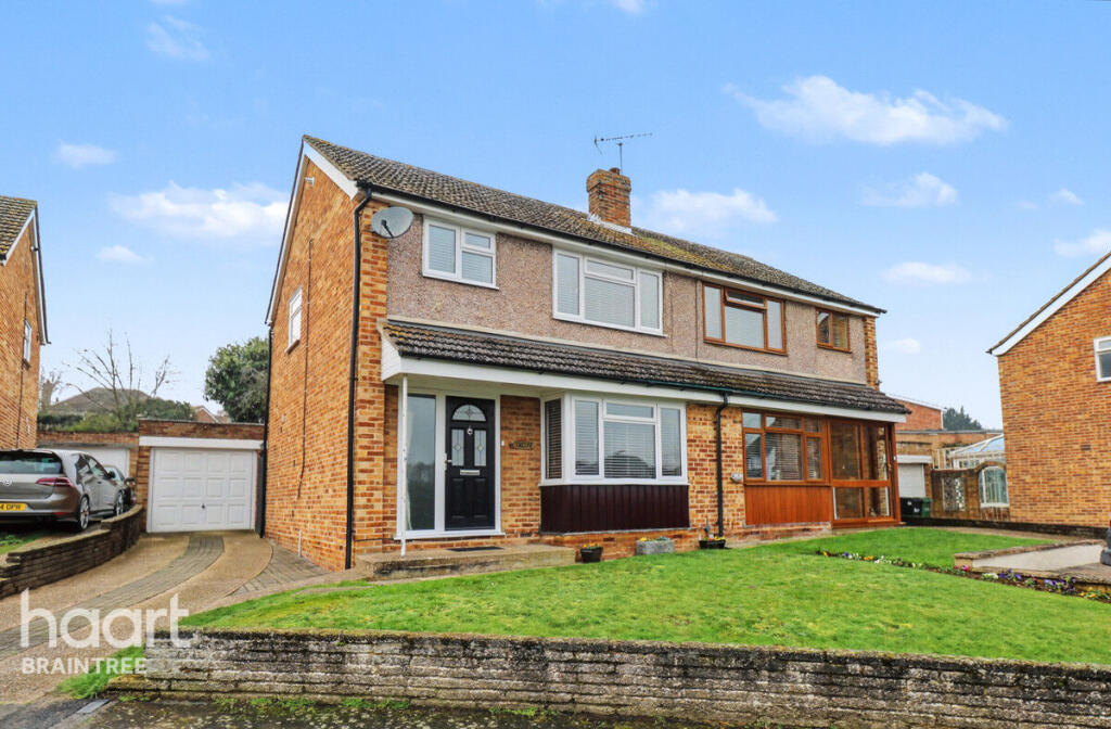 Main image of property: Giffins Close, Braintree