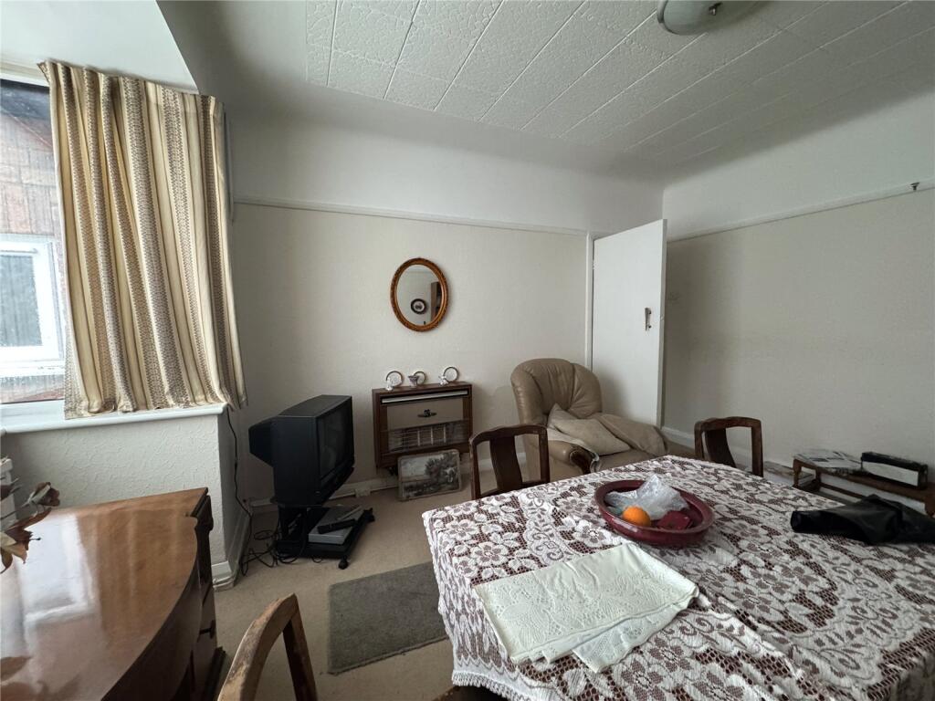 Taliesin Avenue, Shotton, Deeside, Flintshire, CH5 - View 5