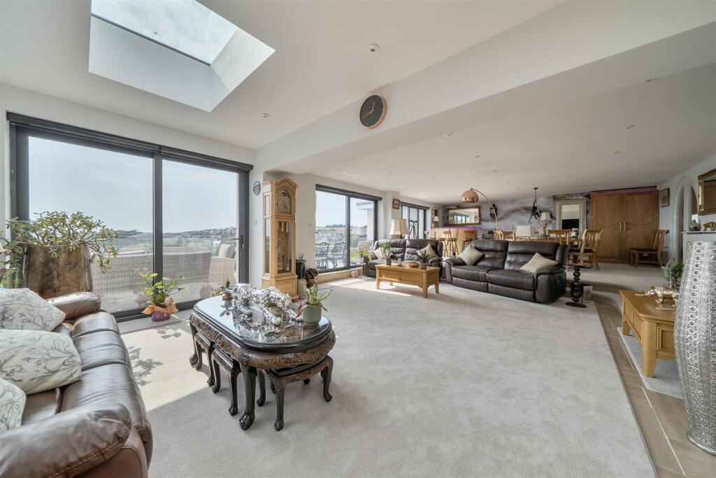 House in Weymouth, Overcombe - View 2
