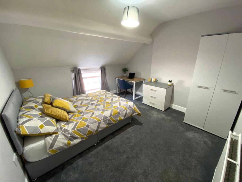 1-bed terraced on Erw Fair, Garth Road, Bangor, Gwynedd, LL57, £520/mo