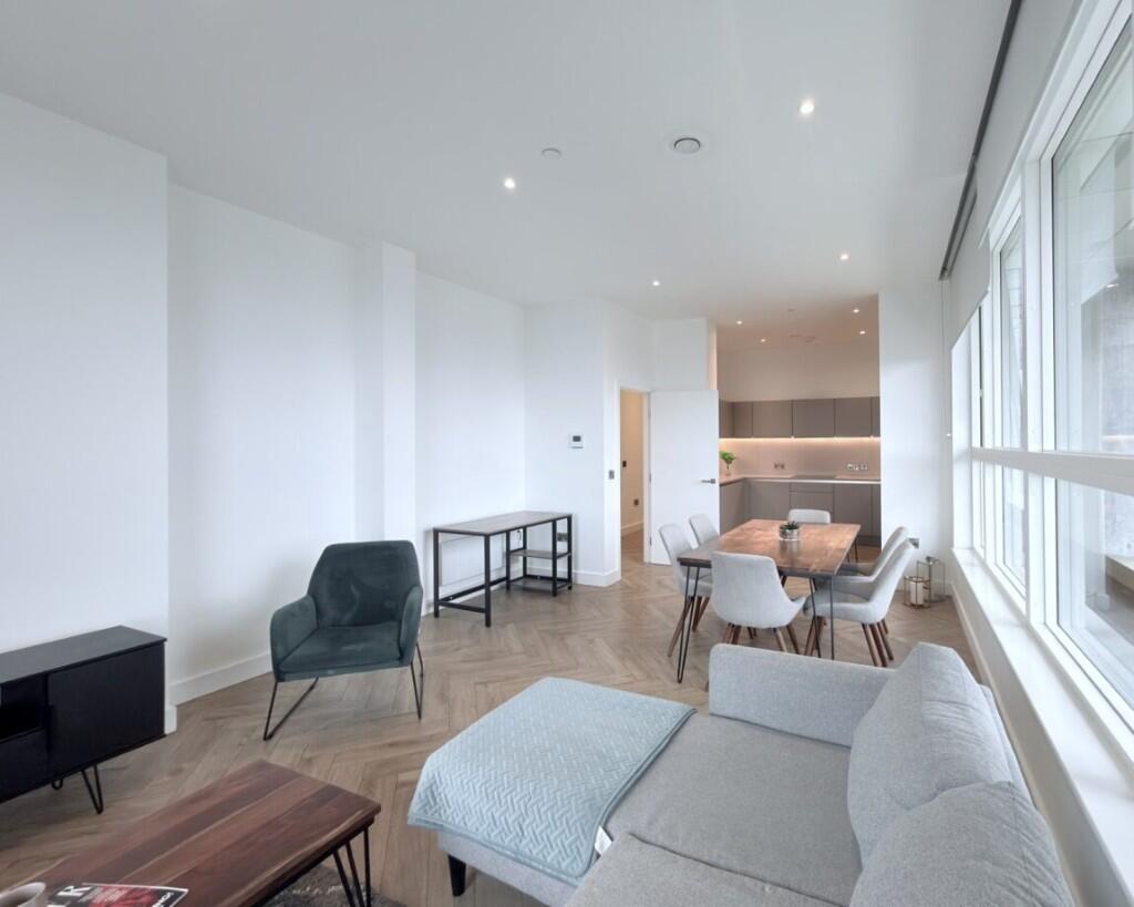 3 bedroom flat for rent