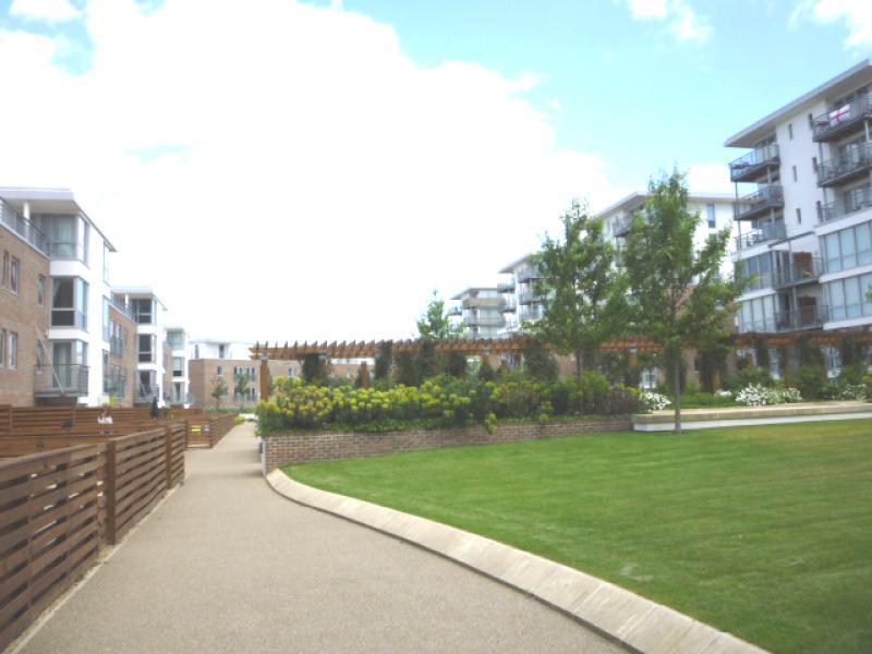Apartment in Portsmouth - More