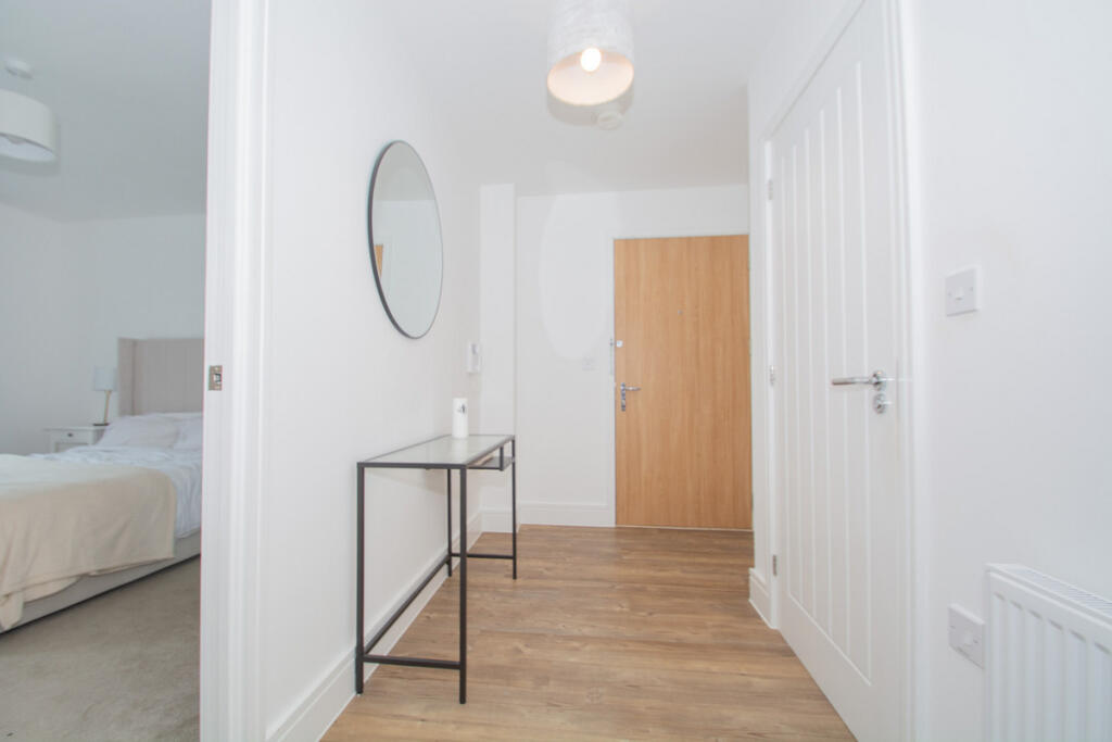 Apartment in Chelmsford - More