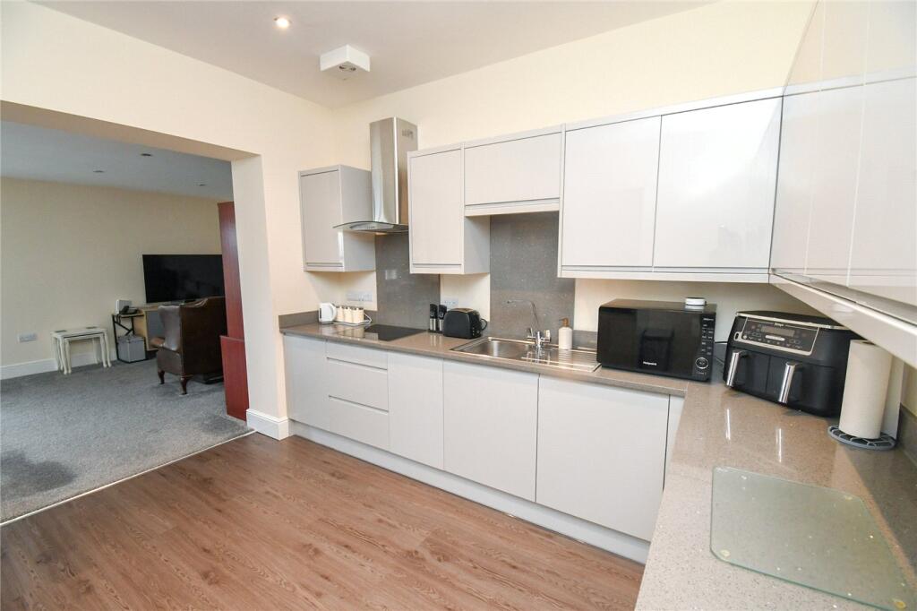Apartment in Wallasey, Liscard - More